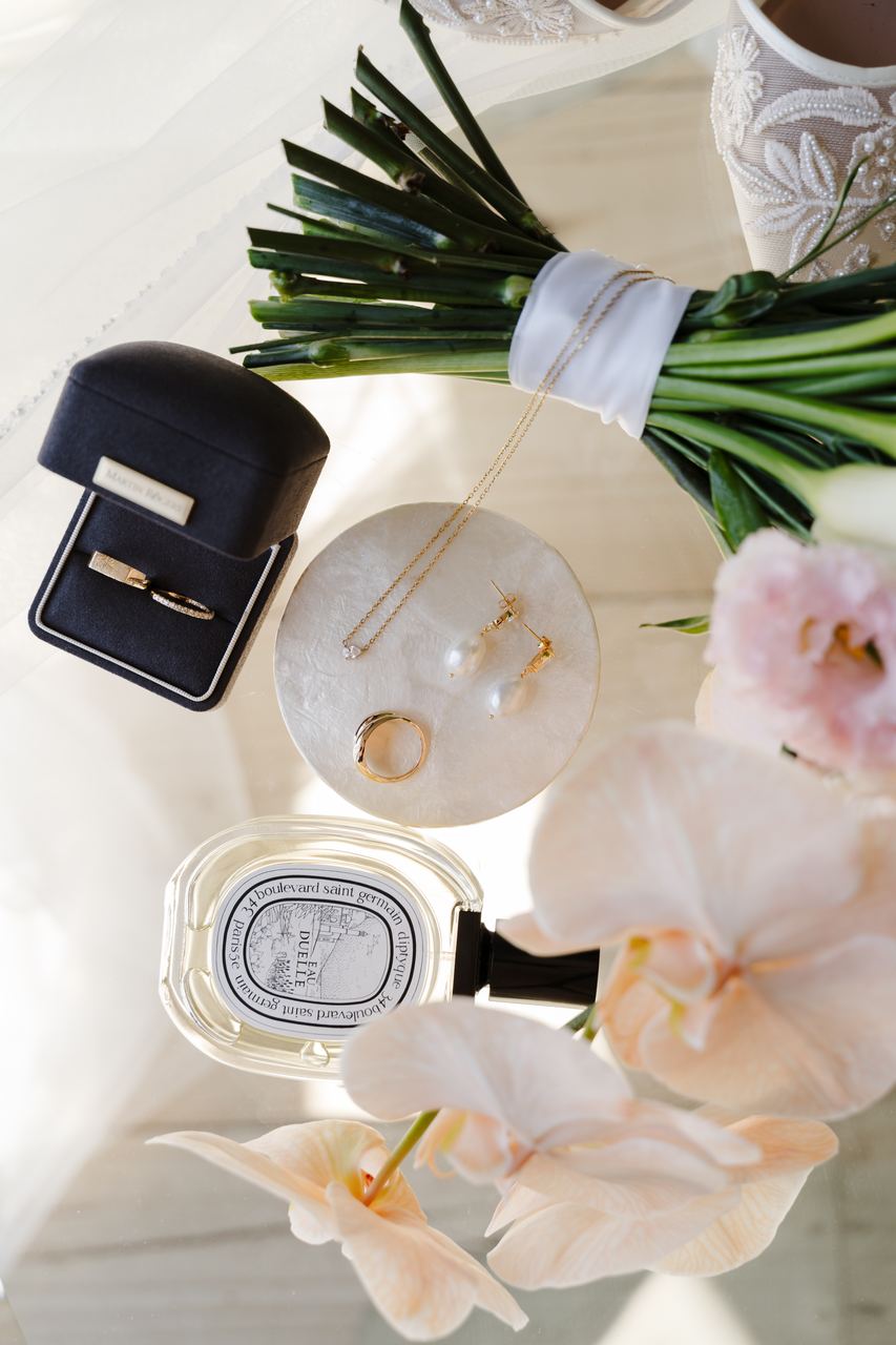 Emma's rings, perfume and bouquet